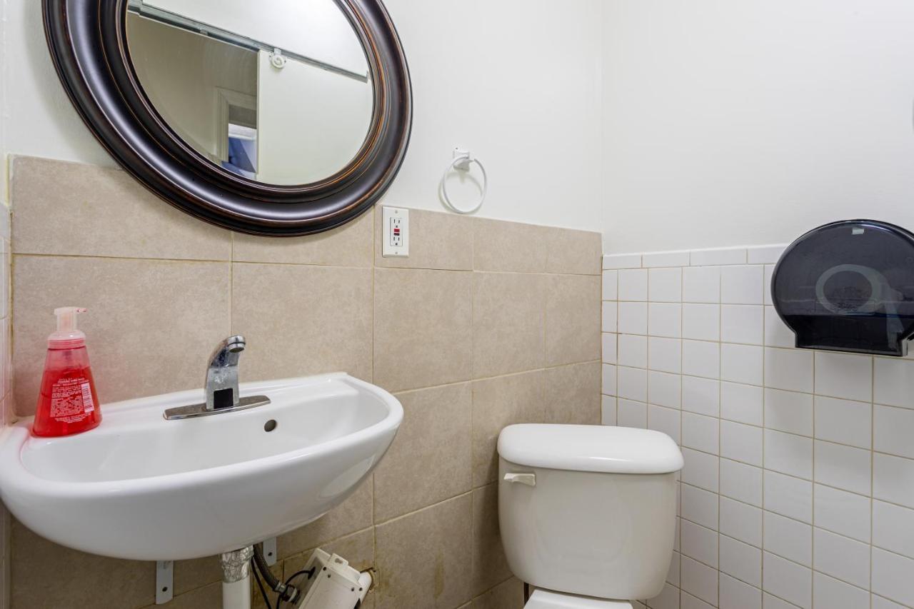 Best Room To Visit Nyc-Subway Access Newark Luaran gambar